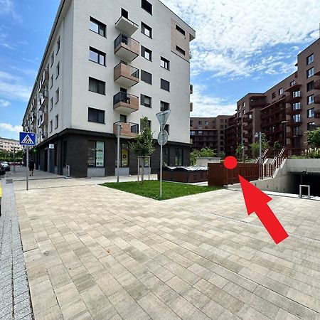 Zwirn1, Uplne Nove, Parkovanie, Klimatizacia, Bratislava Exterior foto